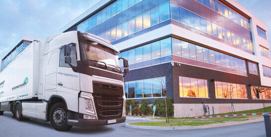 umzugsunternehmen-koeln-lagerung-logistik-transporter-roggendorf Logistik Transporter der Firma Roggendorf